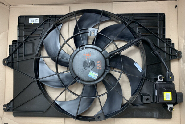 OEM Radiator Condenser Cooling Fan Assy 25380J3280 for Hyundai Veloster 19-21
