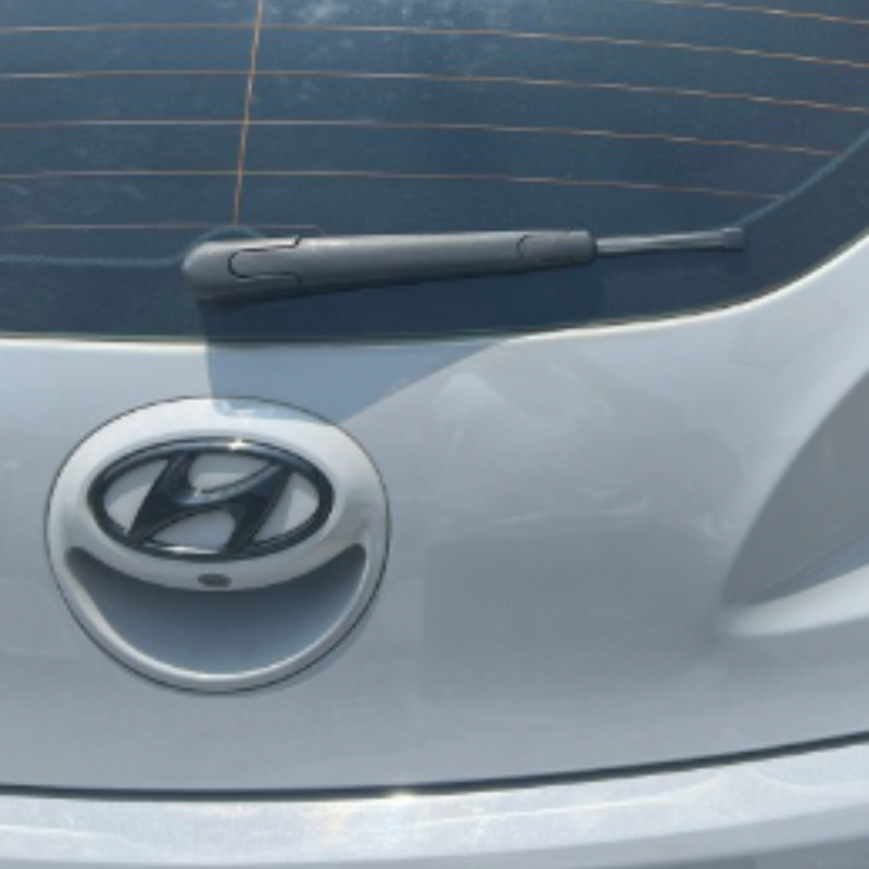 Front H logo Emblem 1p High-Glossy Black Painted for Hyundai Veloster