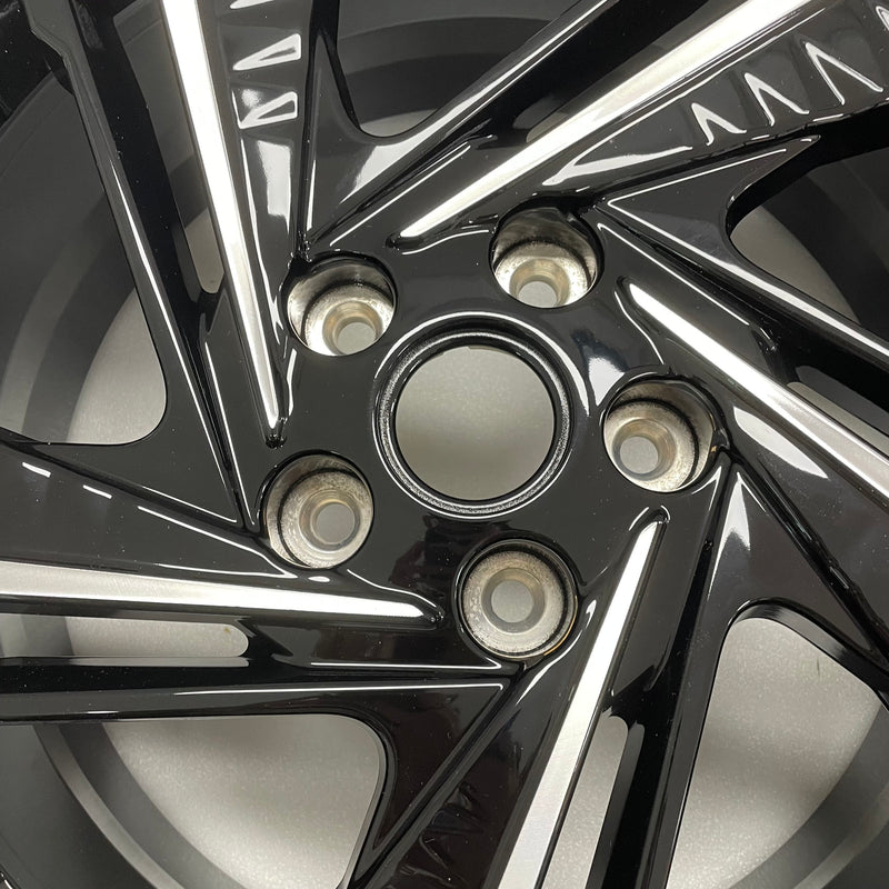 OEM 18" Wheel ASSY Aluminium CN7 52910AA400 for Hyundai Elantra 2021-2023